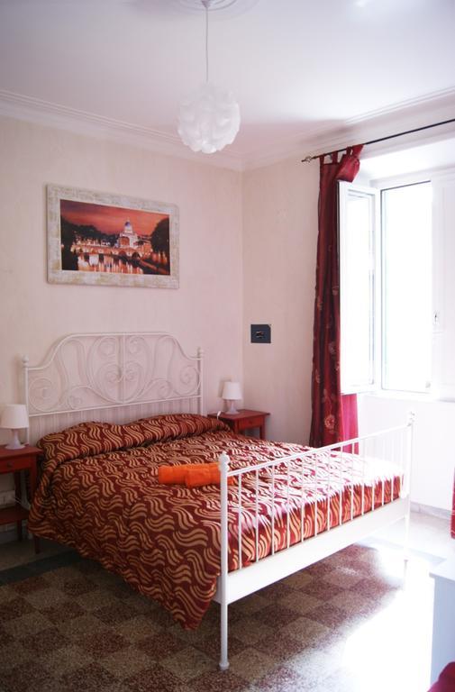 Happy Apartment Holidays Рим Экстерьер фото